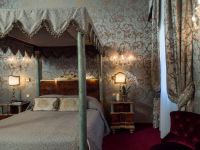 Metropole Hotel 37